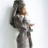 modern farmhouse design robe in grey with peonies