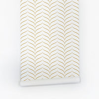 Repeated gold lines wallpaper for trendy interior design