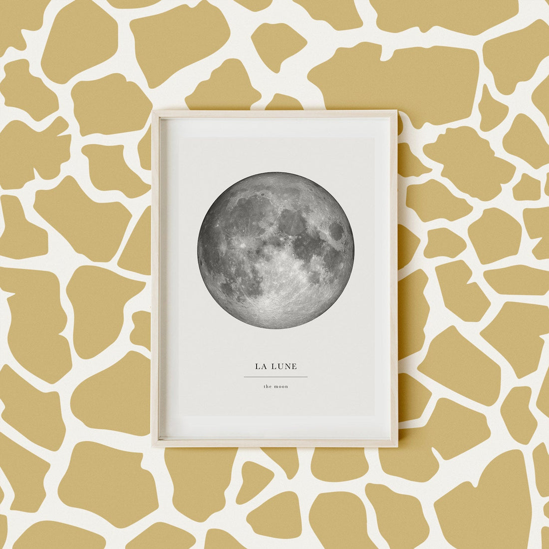 safari inspired wallpaper for kids bedroom with giraffe pattern